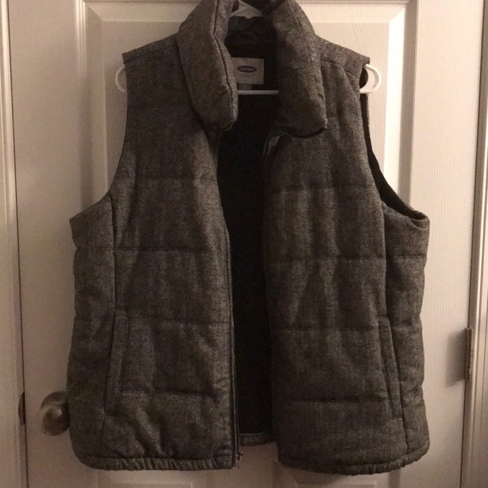 Old Navy b&w vest
